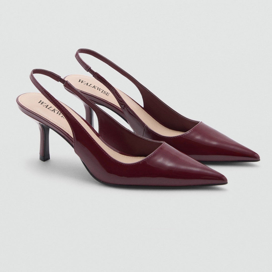 Pointed shoes with Mehroon patent effect